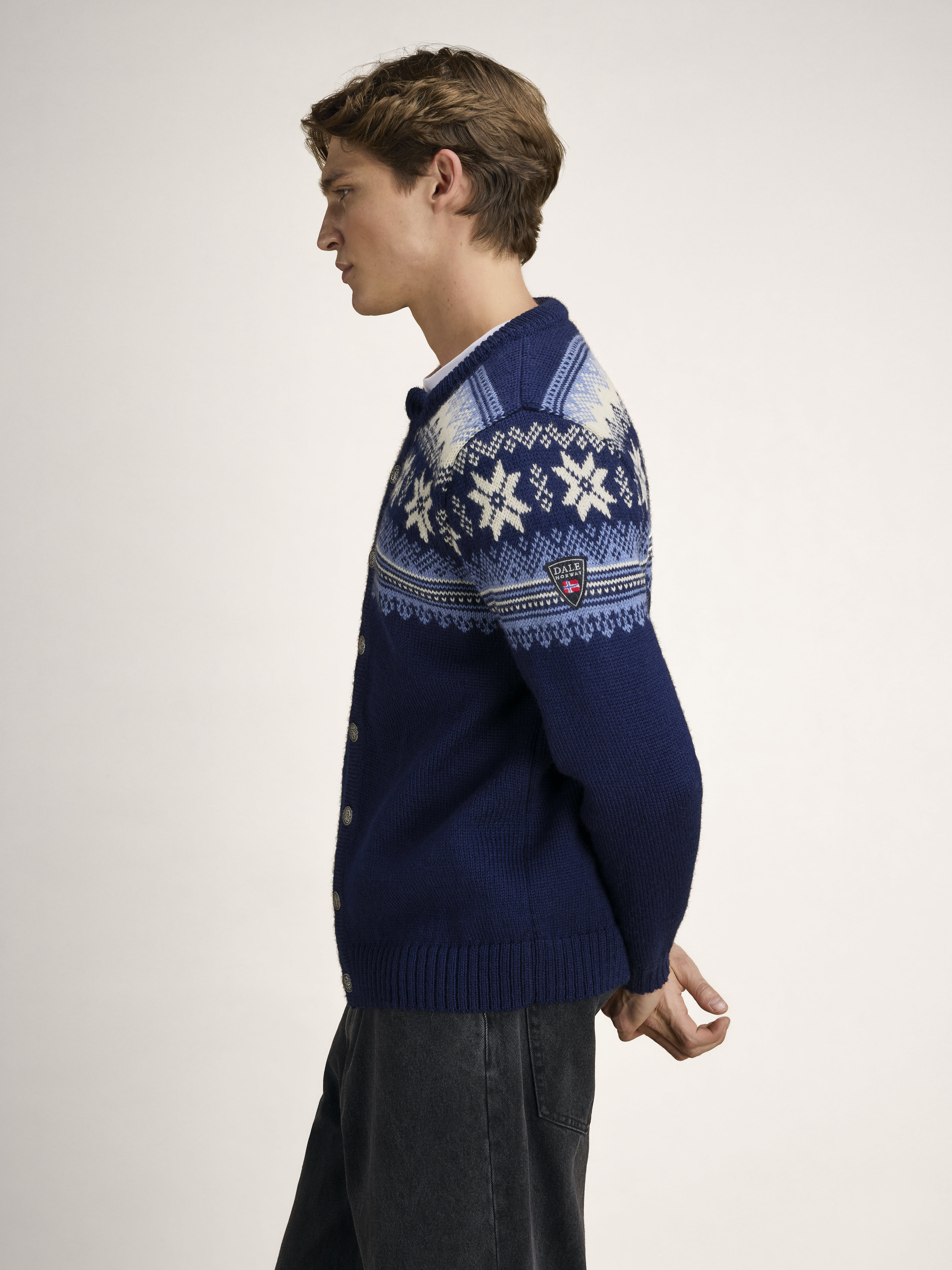 Veafjord Men's Jacket - Norwegian Wool Navy Blue Shadow Cream