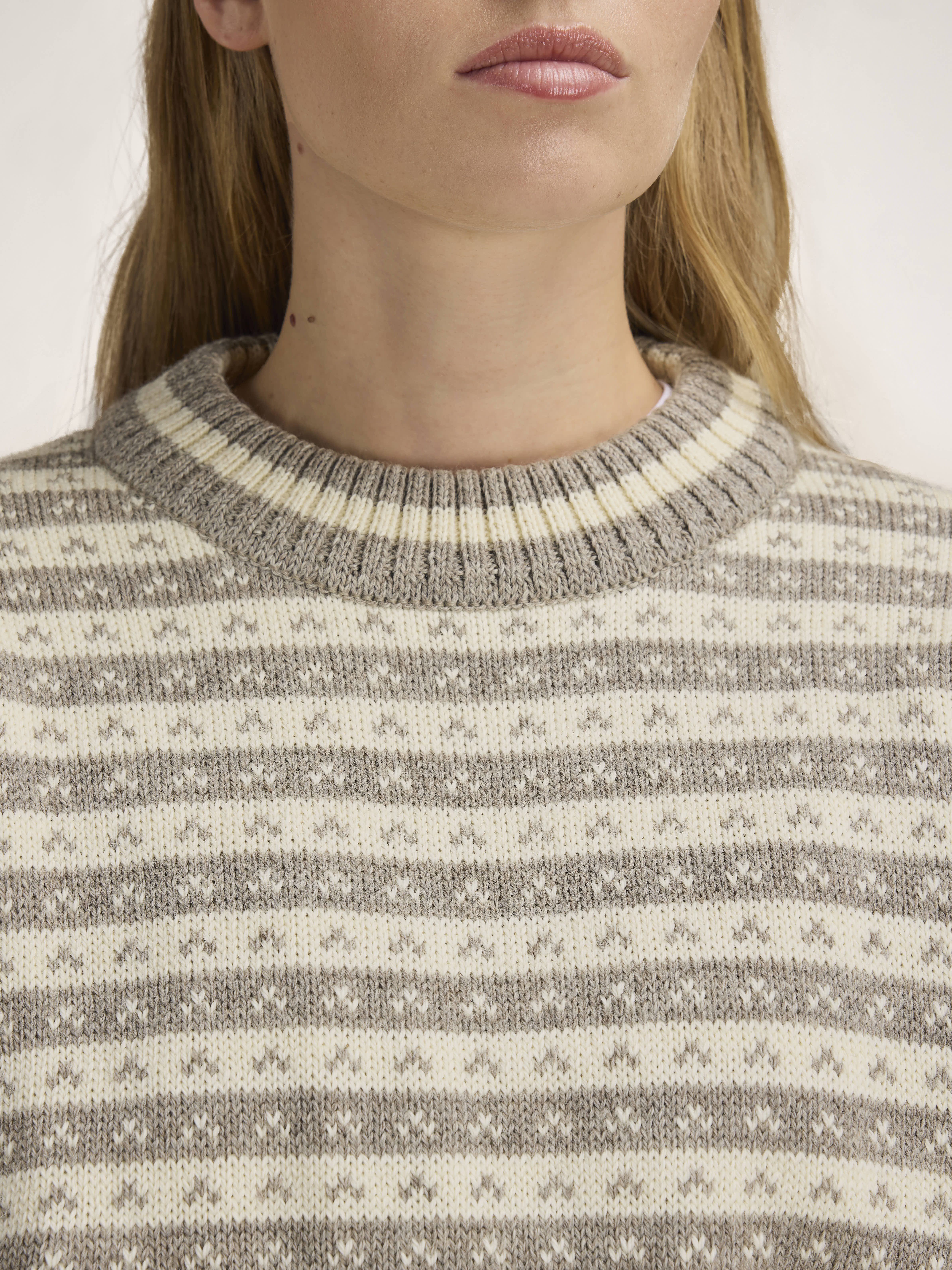 Skipsleia Unisex Sweater Vanillasugar Naturalwhite